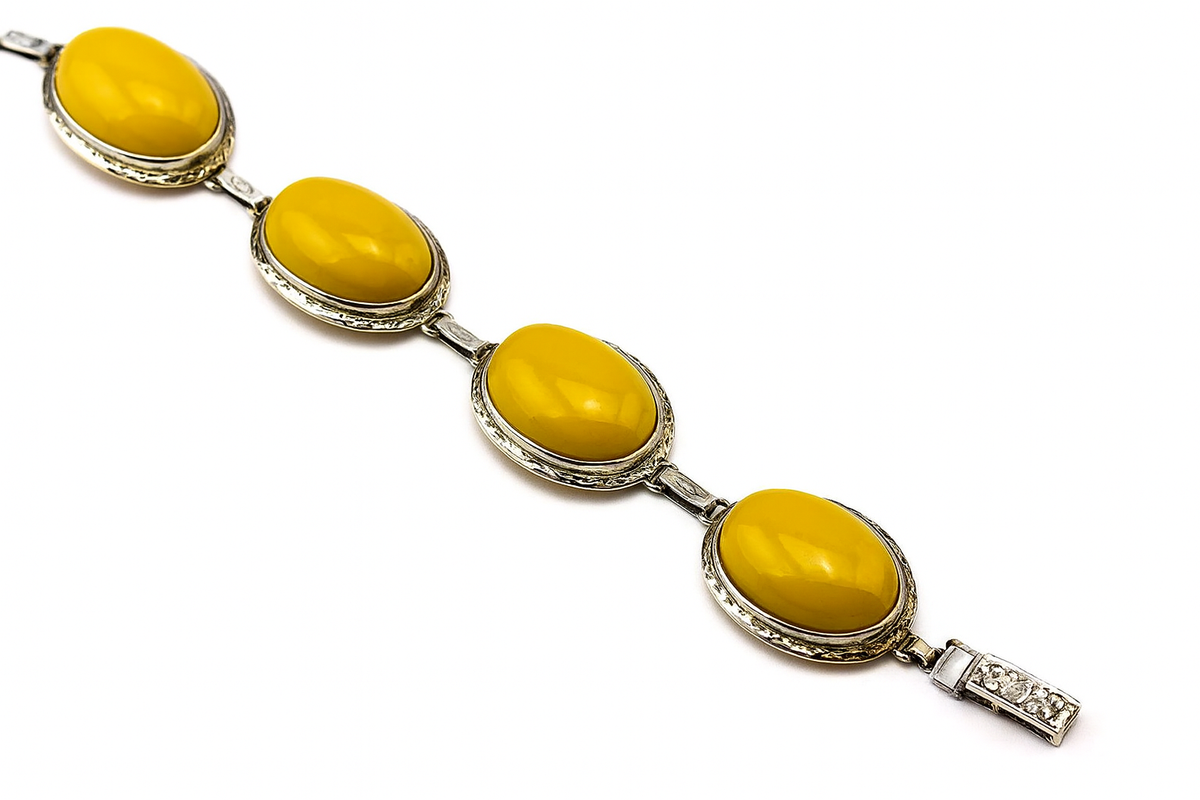 925 Sterling Silver Bracelet with Milky Amber