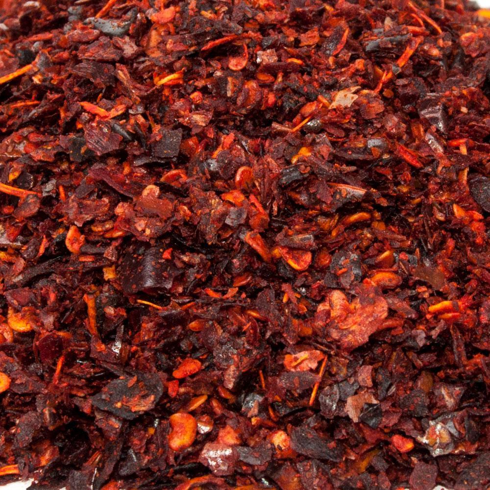 Galilee kosher red paprika flakes — mild, colorful kitchen staple
